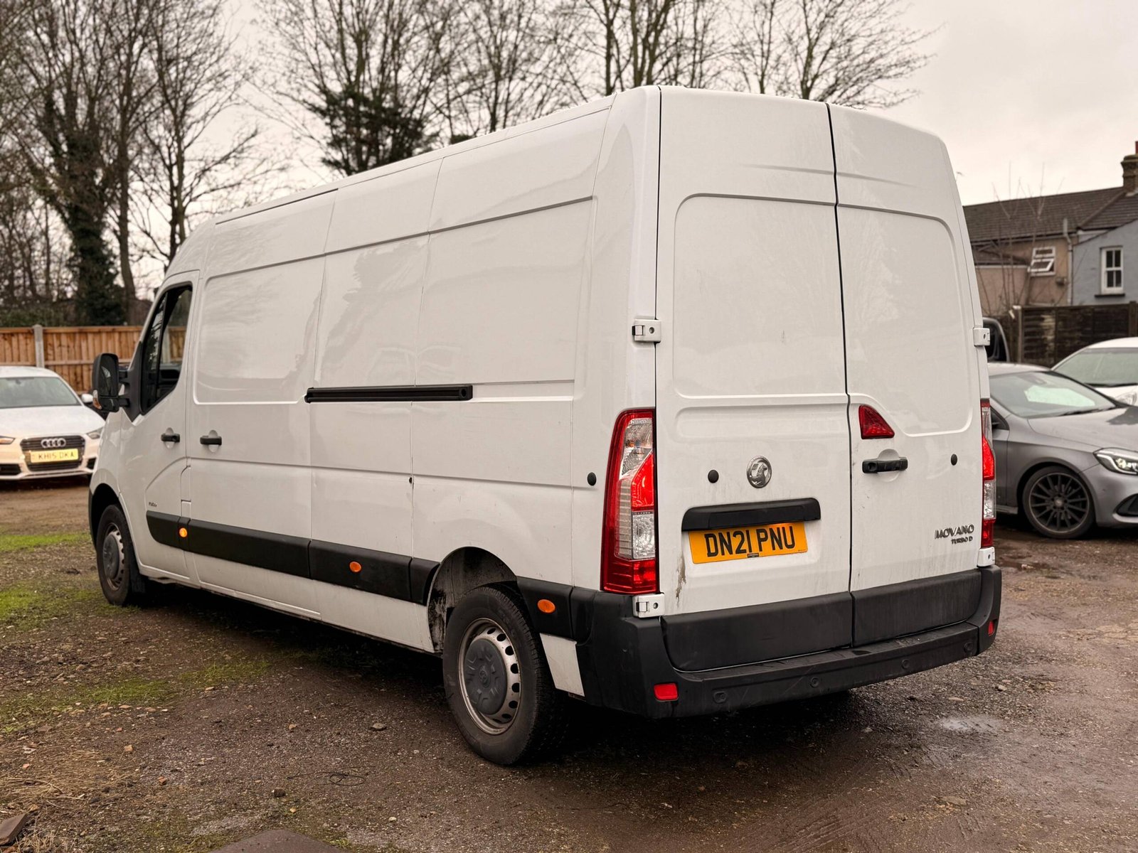 
								VAUXHALL MOVANO 2.3 2021 White full									